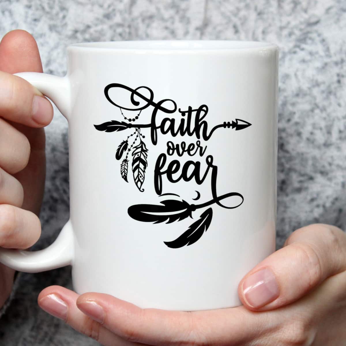 Christian Faith Over Fear Arrows Boho Dreamcatcher T-Shirt Christian Faith Over Fear Arrows Boho Dreamcatcher T-Shirt