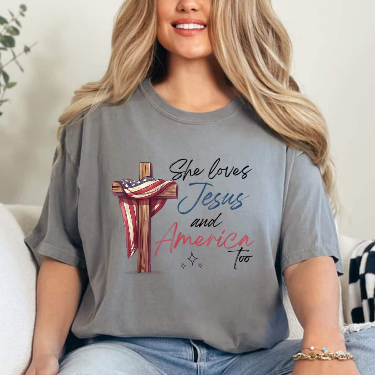 She Loves Jesus And America Too 4th Of July Patriotic T-Shirt