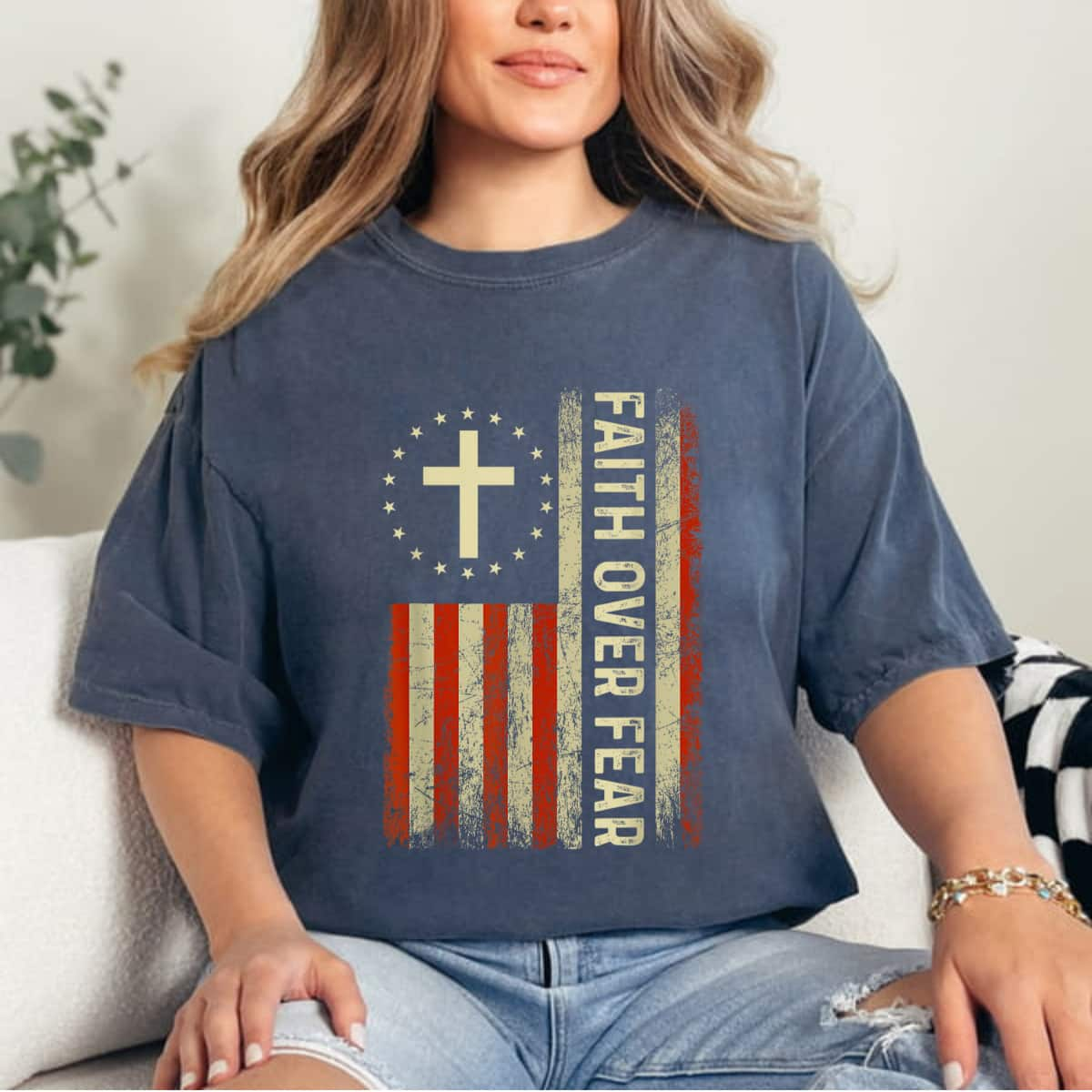 USA Flag Patriotic American Faith Over Fear Prayer Christian 4th Of July T-Shirt