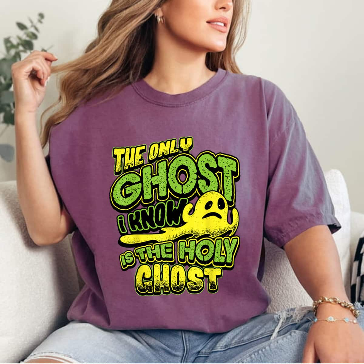 Christian The Only Ghost I Know Is The Holy Ghost Halloween T-Shirt Gift