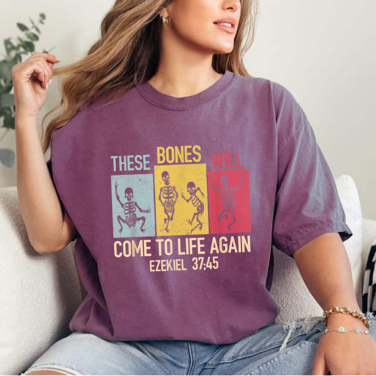 These Bone Will Come To Life Again Christian Halloween Jesus T-Shirt These Bone Will Come To Life Again Christian Halloween Jesus T-Shirt