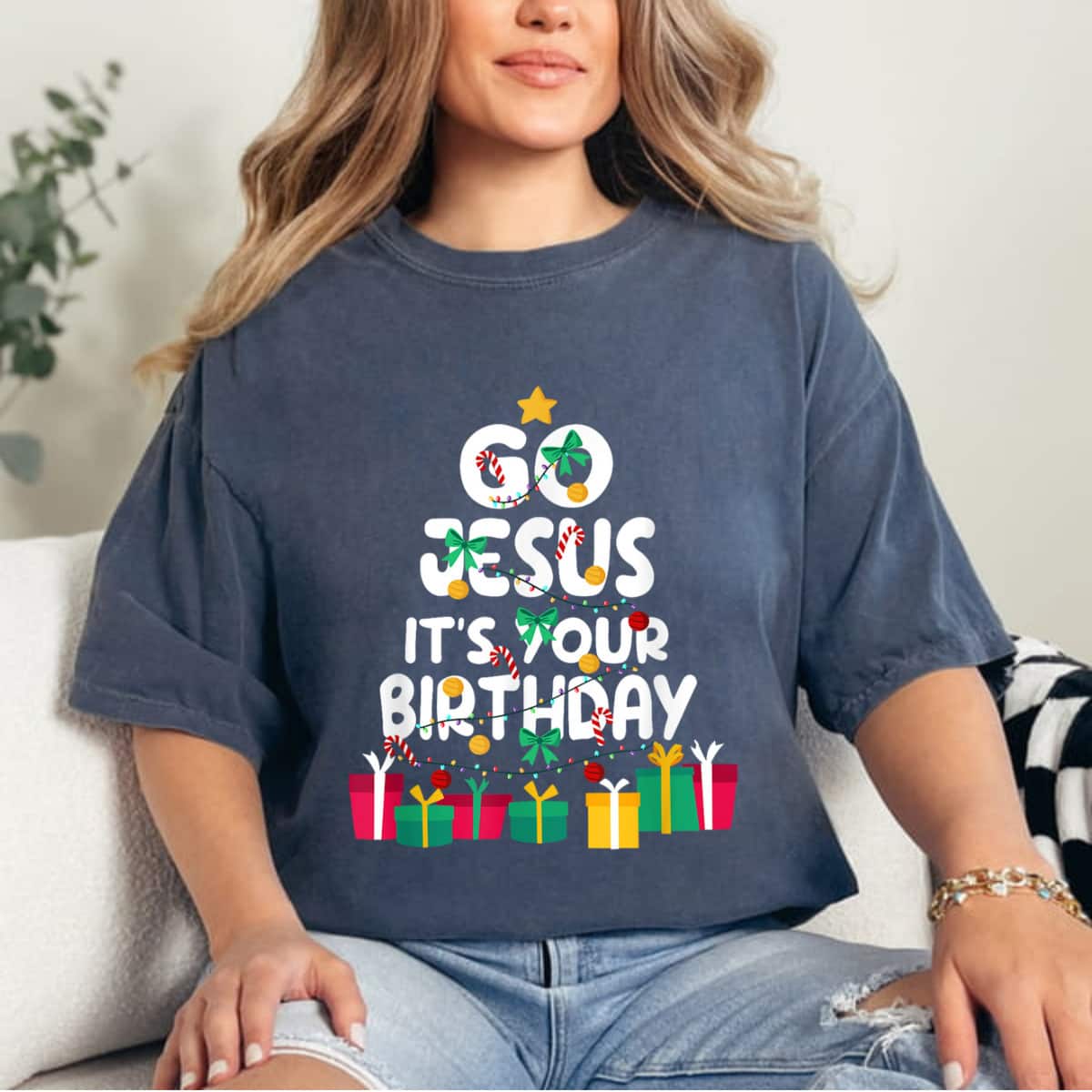Go Jesus Its Your Birthday Funny Christmas Christian T-Shirt Go Jesus Its Your Birthday Funny Christmas Christian T-Shirt