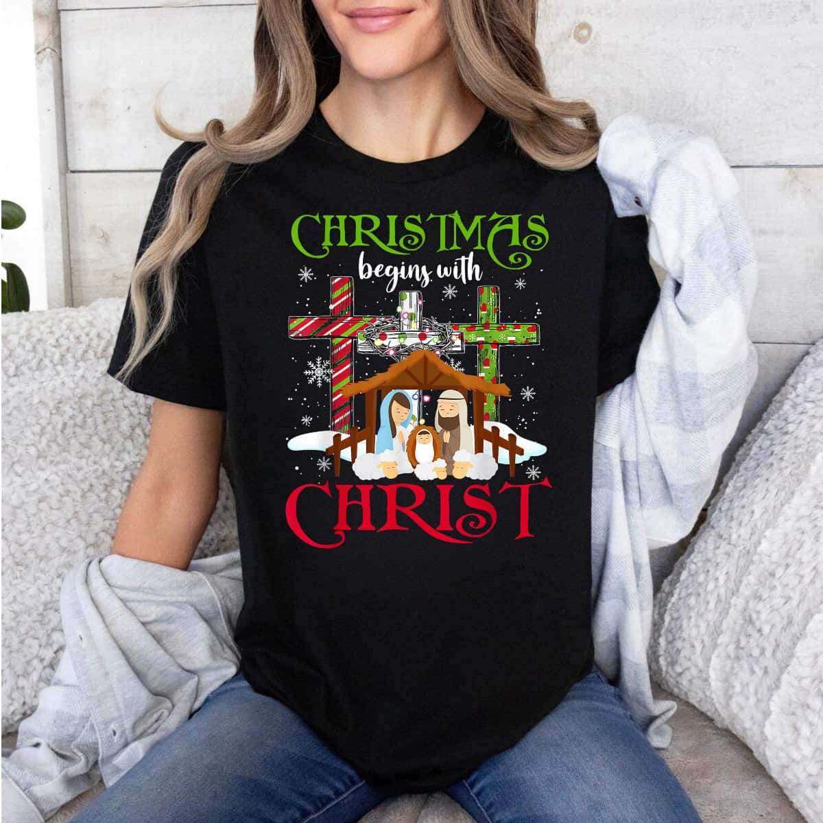 Christmas Begins With Christ Manger Xmas Christians Gift T-Shirt