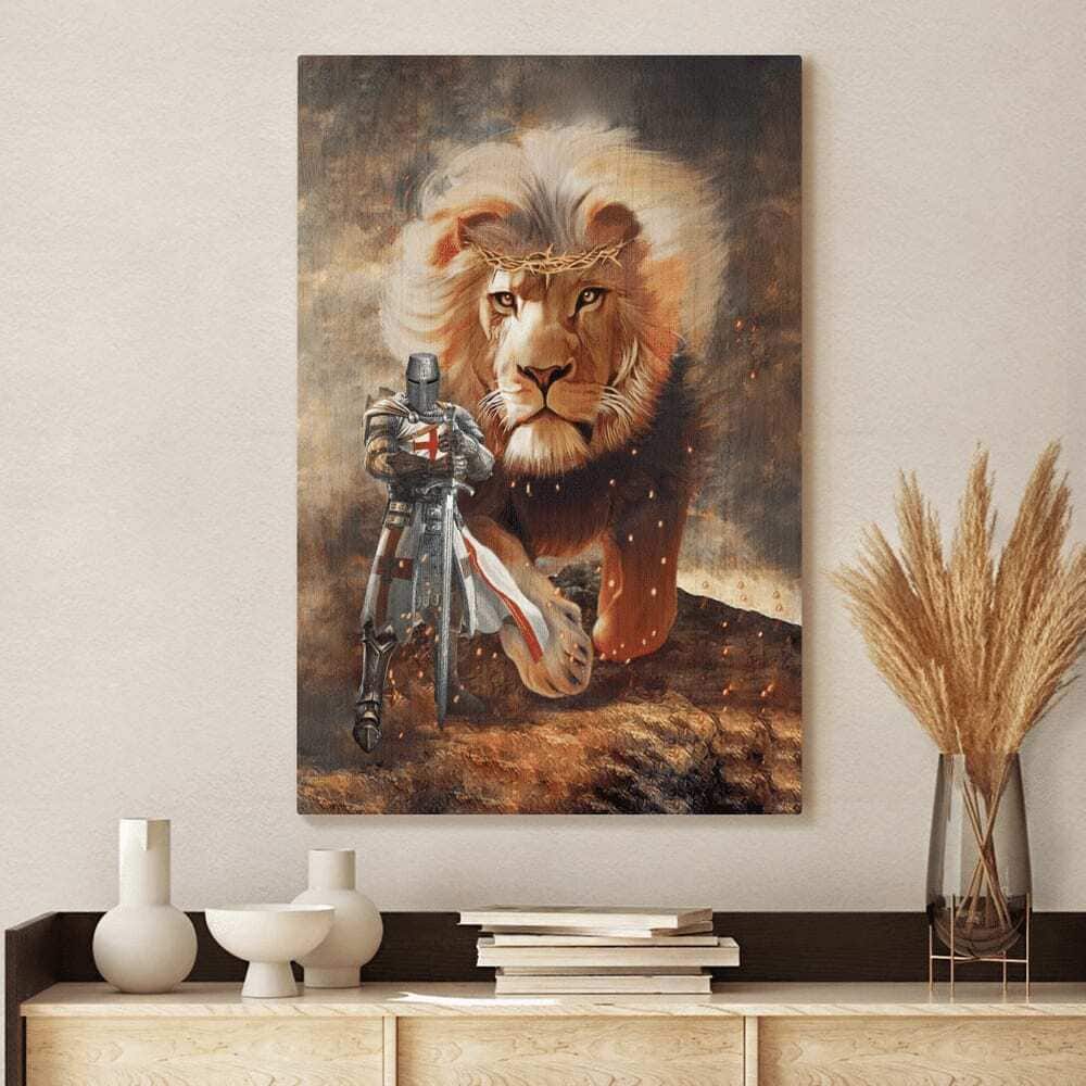 Christian Knight Templar And Lion Canvas Print