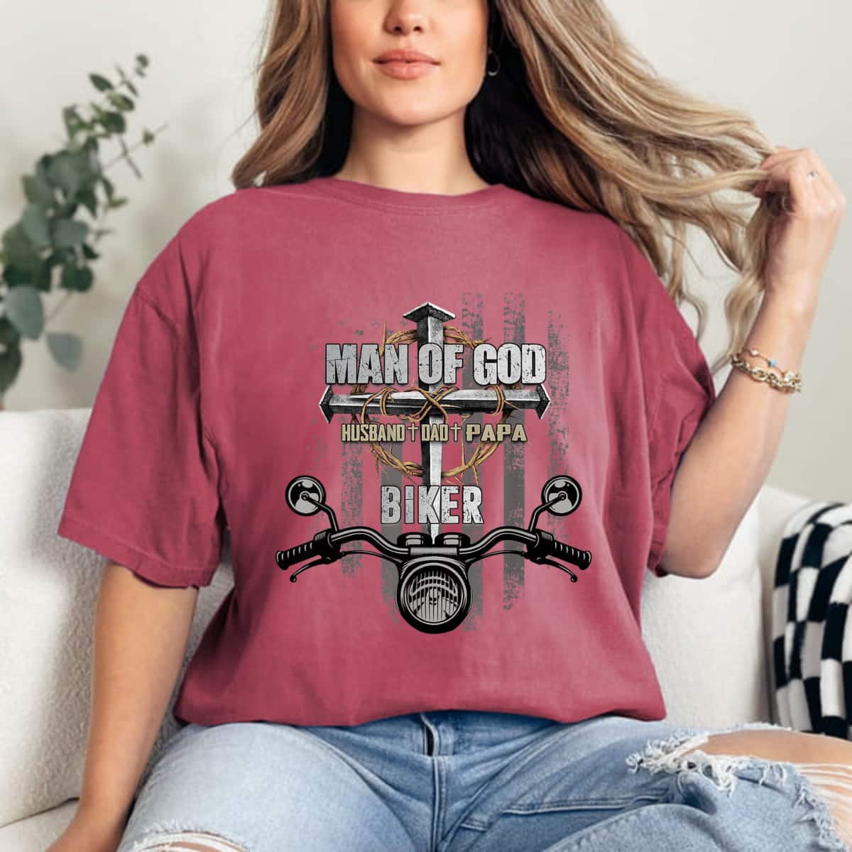 Man Of God Husband Dad Papa Biker Christian Cross US Flag T-Shirt
