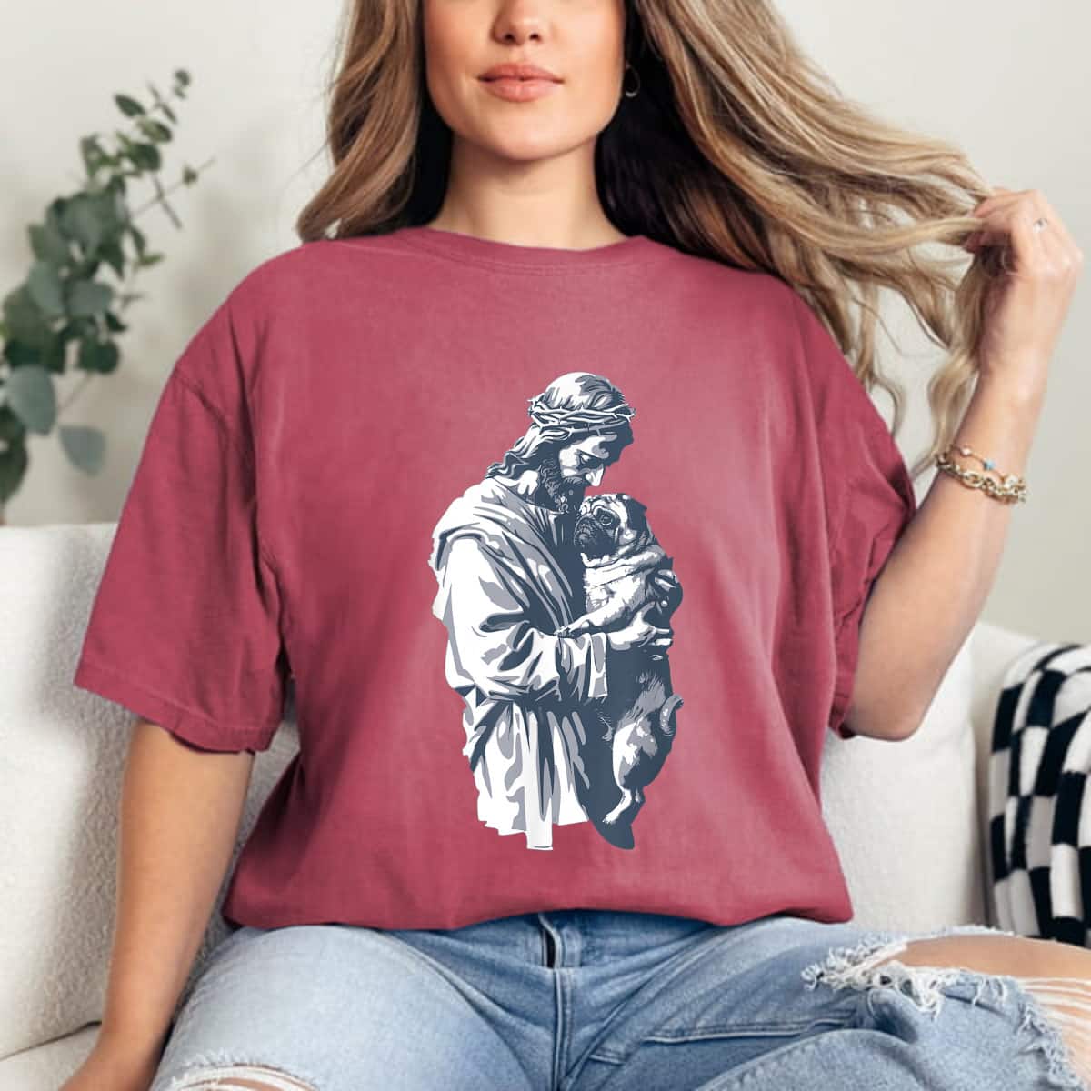 Funny Vintage Jesus Holding Cute Pug Retro 90s Christian T-Shirt Funny Vintage Jesus Holding Cute Pug Retro 90s Christian T-Shirt