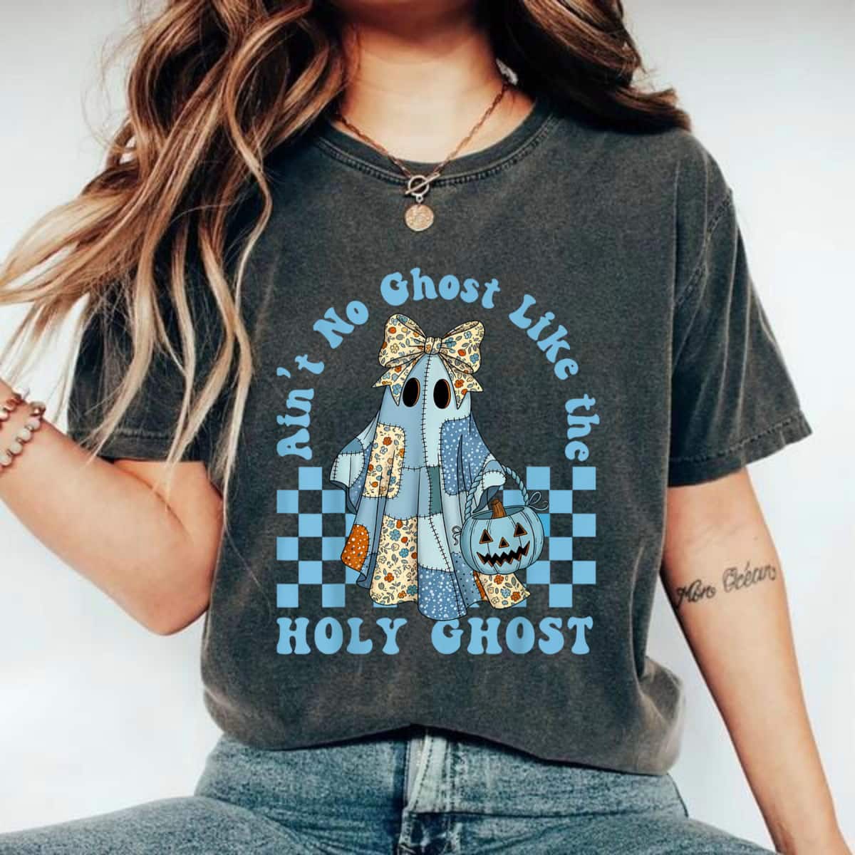 Groovy Aint No Ghost Like The Holy Ghost Christian Halloween T-Shirt Groovy Aint No Ghost Like The Holy Ghost Christian Halloween T-Shirt